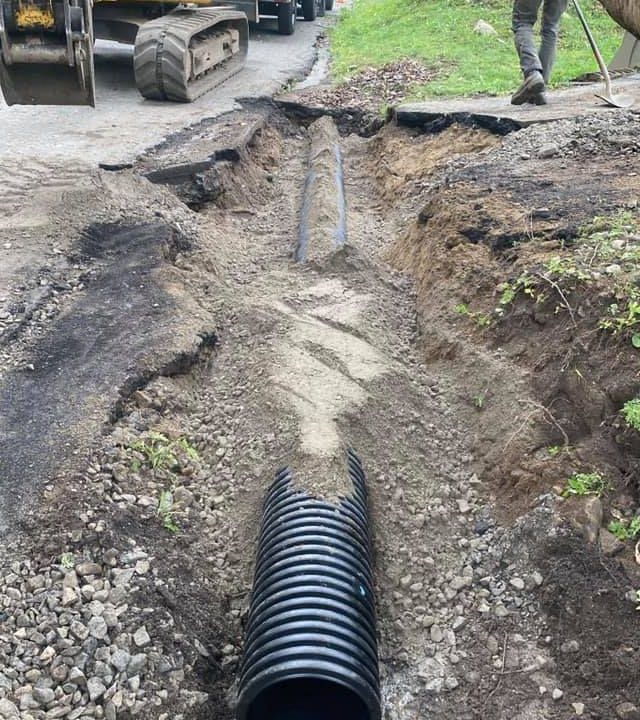 underground utility installation colebrook ct